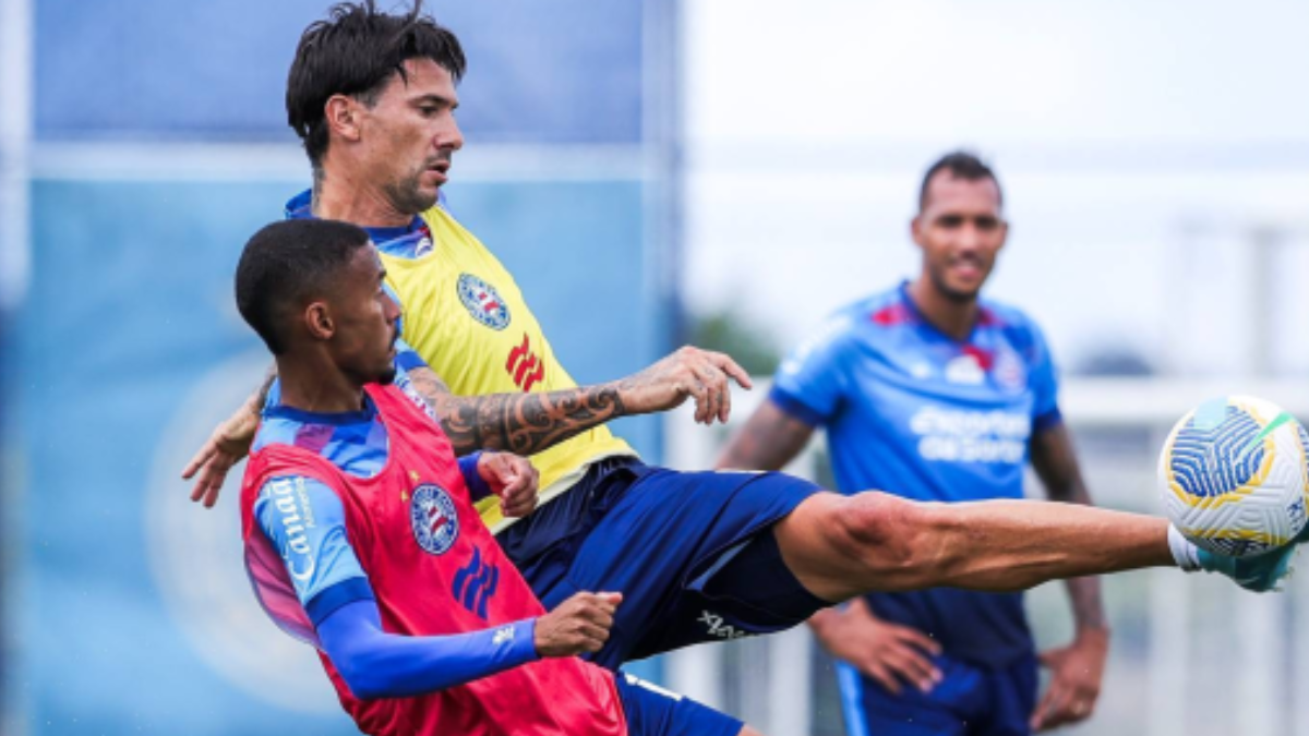 Com treino técnico, Bahia encerra preparação para jogo contra o Fortaleza