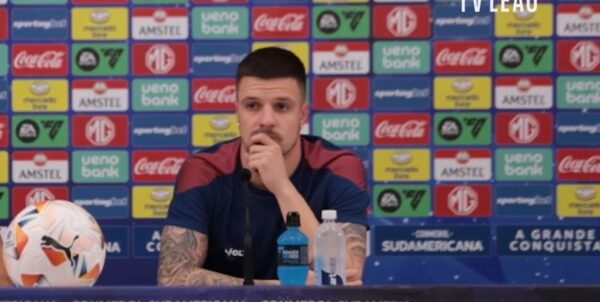 Fortaleza: Renato Kayzer se diz “frustrado” por gol perdido em jogo contra o Corinthians 1 Renato Kayzer, Fortaleza, Coletiva