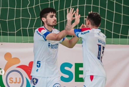 Seleção brasileira de futsal convoca Quixeré, atleta do Fortaleza, para disputa da Liga Evolução