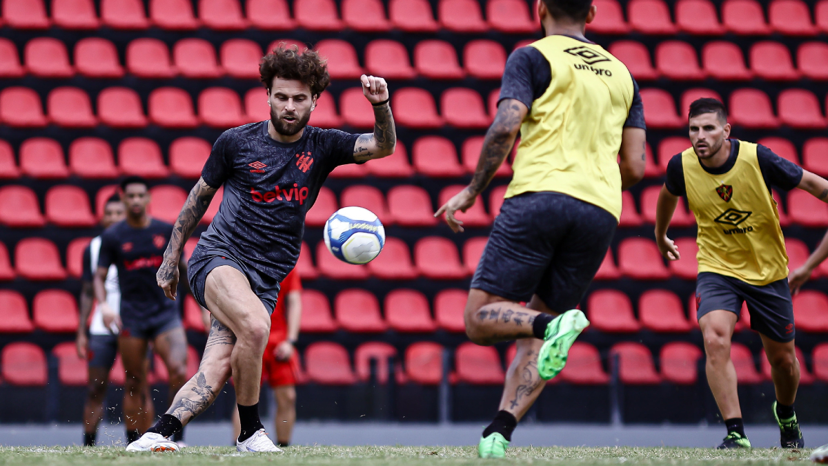 Com presença de Fabricio Domínguez, Sport realiza treino aberto para torcida na Ilha do Retiro