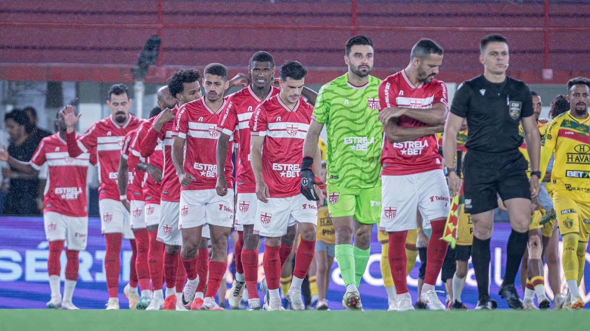 CRB em jogo contra o Brusque, pela Série B