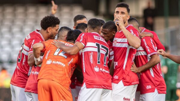 CRB em jogo contra o Coritiba, pela Série D