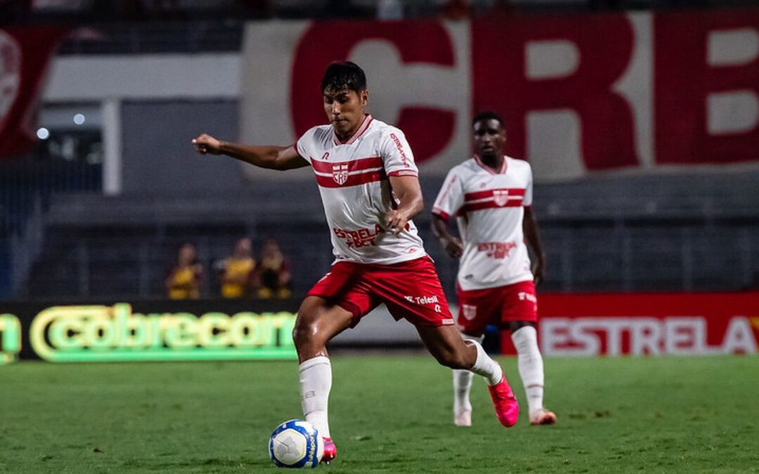 Luis Segovia aparece no BID e pode fazer reestreia pelo CRB