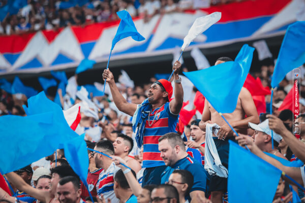 Torcida do Fortaleza e, jogo da Sula