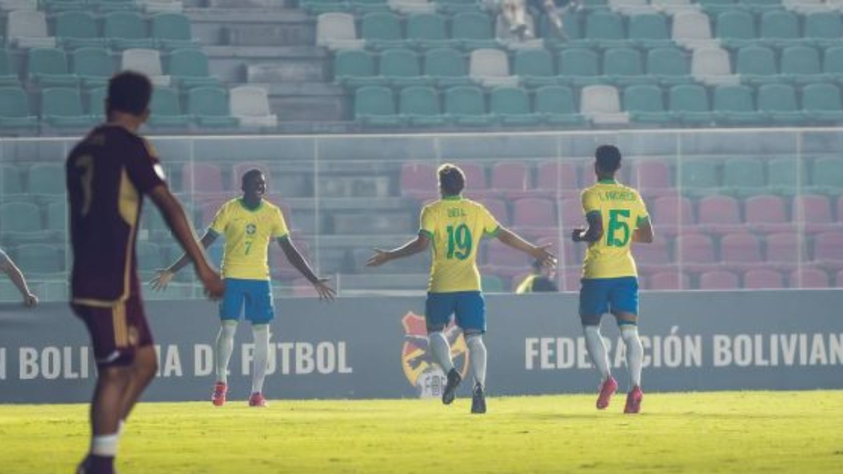 Dupla do Bahia brilha pela Seleção Brasileira no Sul-Americano Sub-16