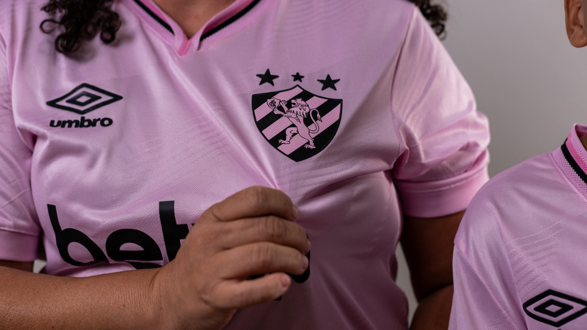 Sport lança camisa em homenagem ao Outubro Rosa; confira fotos