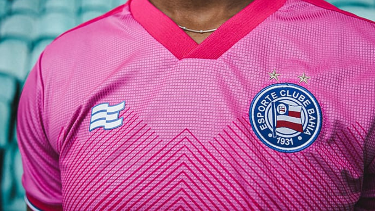 Bahia lança camisa em apoio ao Outubro Rosa e promove ação contra o Flamengo