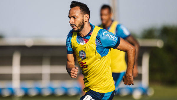 Bahia pode ter volta de Yago Felipe. 