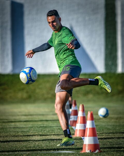 Guilherme Nunes, atleta do Floresta. Foto: @kely_fotografa / Floresta EC