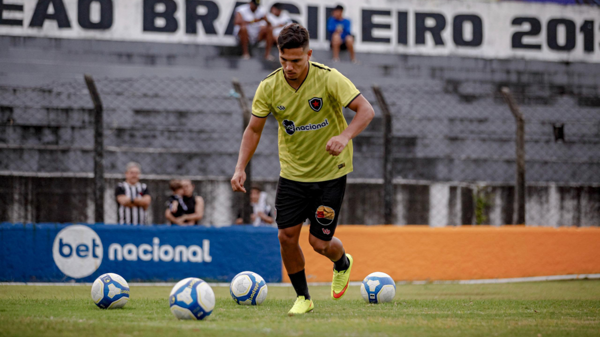 Com nova comissão técnica e 17 jogadores já confirmados no elenco, Botafogo-PB inicia pré-temporada na próxima semana