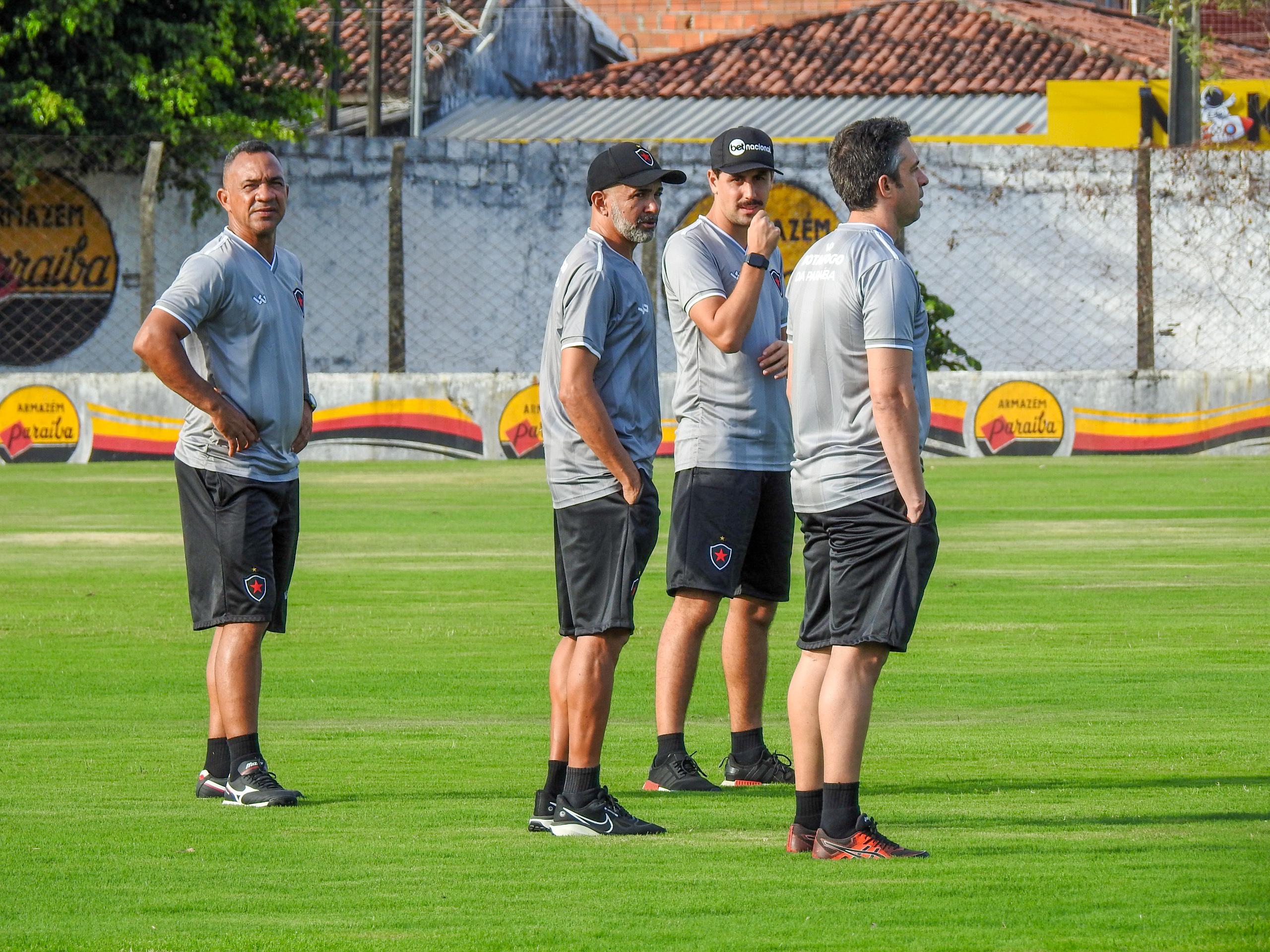 Sob comando da nova comissão técnica, Botafogo/PB inicia pré-temporada para 2025