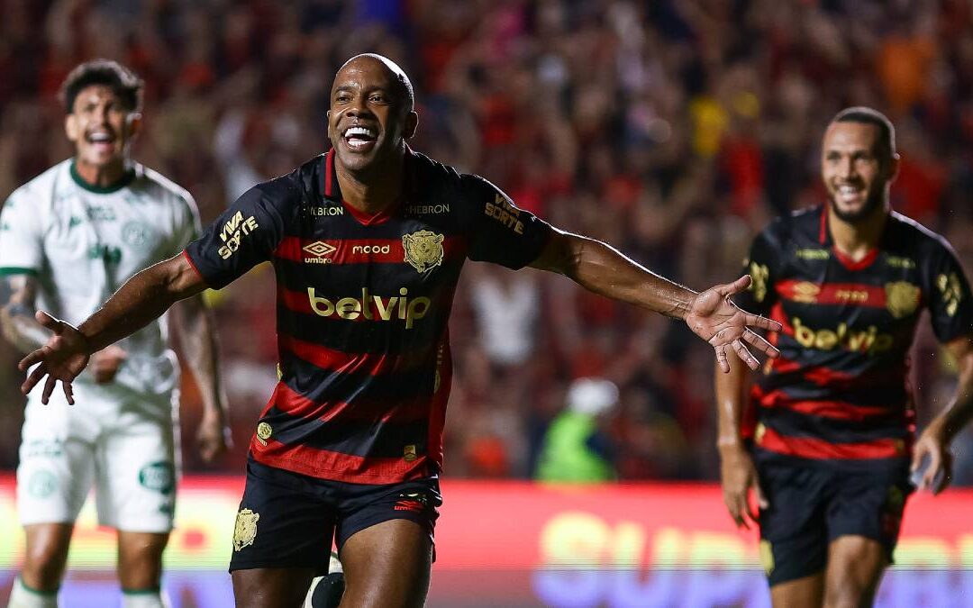 Após três temporadas, Fabinho anuncia saída do Sport: “A vida é feita de ciclos”