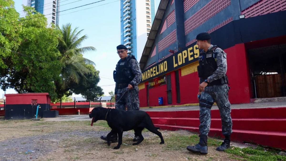 Sport: PM faz vistoria atrás de bombas na Ilha do Retiro após incidente envolvendo atleta do futsal