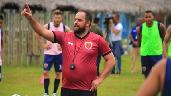 Rui Sacramento, técnico do Petrolina