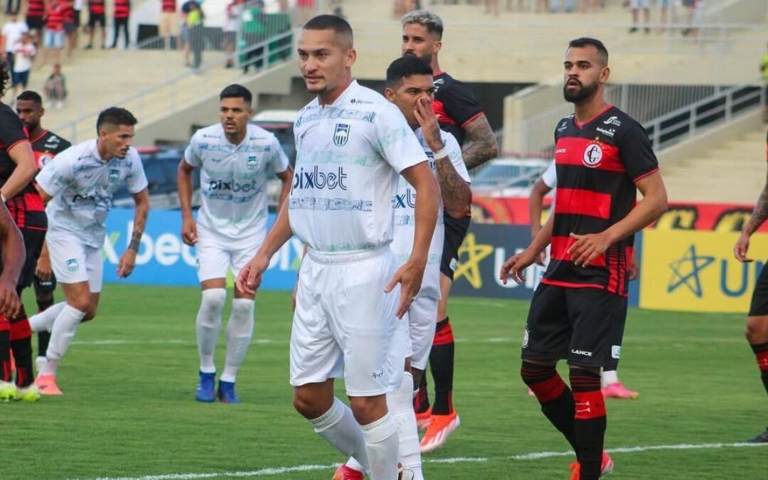 Com gol nos minutos finais, Serra Branca vence o Campinense na primeira rodada do Campeonato Paraibano