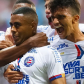 Erick marca para o Bahia.