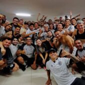 Jogadores do ASA comemoram vaga na final do Alagoano e na Copa do Brasil 2026