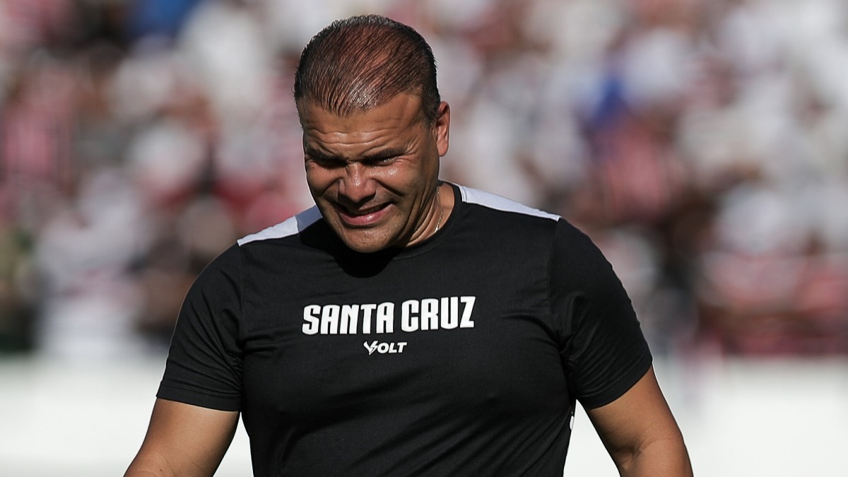 Harlei Menezes, executivo de futebol do Santa Cruz