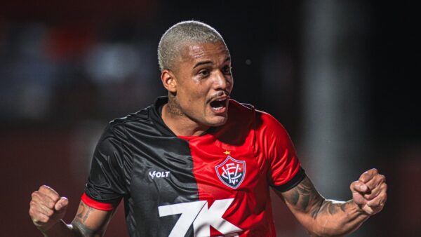 Vitória acerta negociação do atacante Janderson com o futebol turco 1 Janderson, atacante do Vitória
