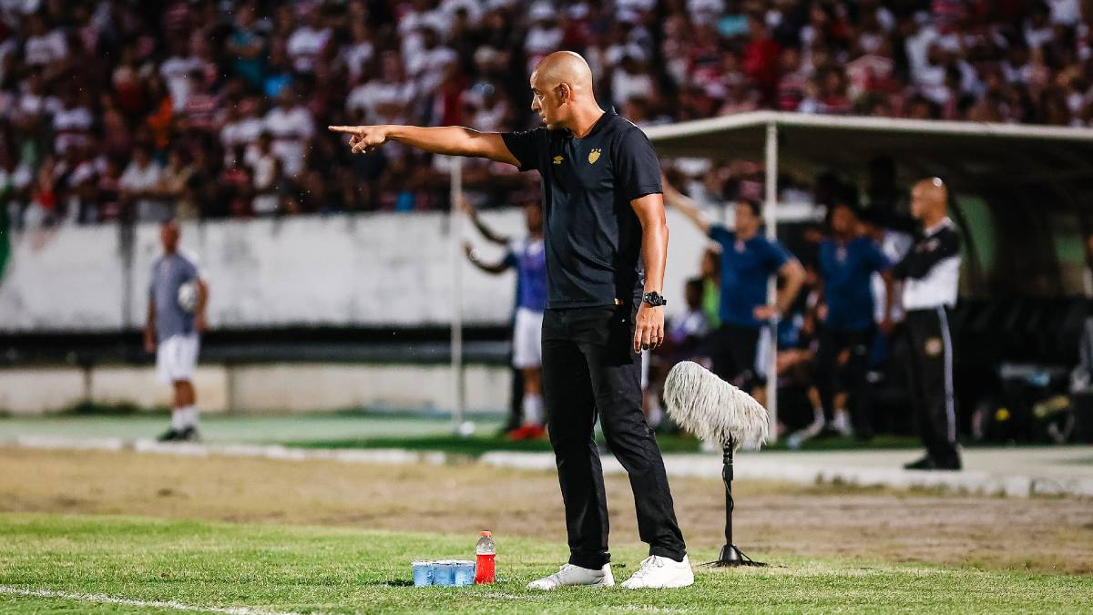 Pepa exalta atuação do Sport sobre o Santa Cruz, mas lamenta chances perdidas: “Poderia ter sido um resultado histórico”