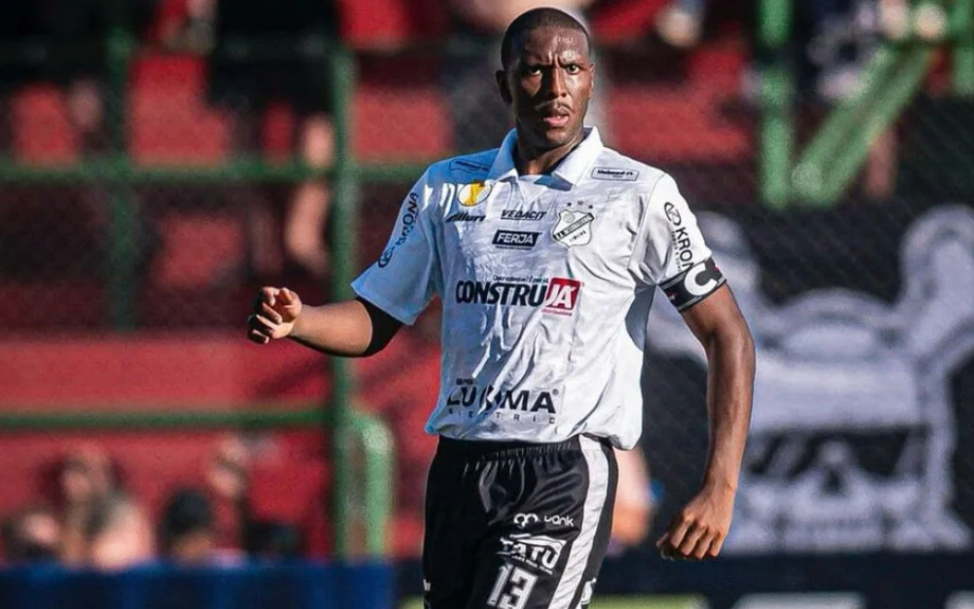 Retrô acerta a contratação do defensor Eduardo Porto, ex-Campinense e Inter de Limeira