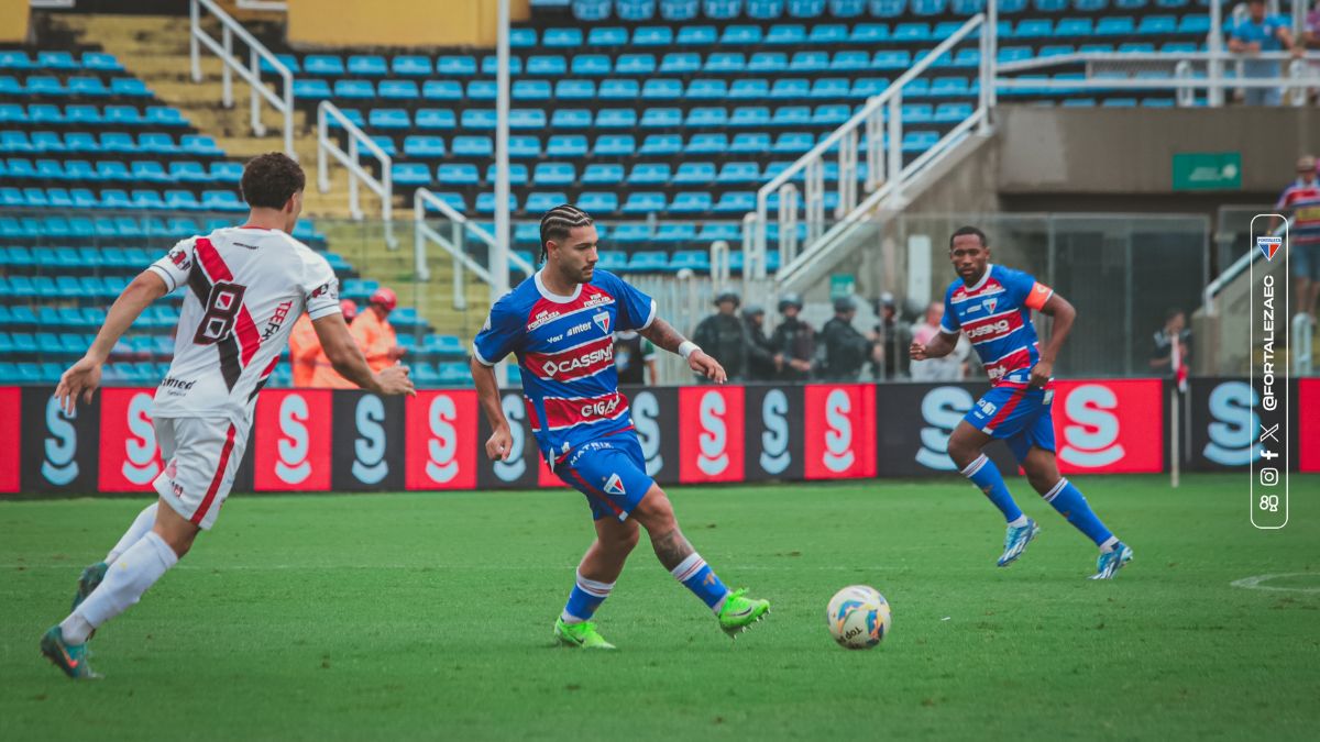 Cearense: Ferroviário e Fortaleza fazem duelo equilibrado e ficam no empate em jogo de ida da semifinal 1 Ferroviário x Fortaleza pelo jogo de ida da semifinal do Campeonato Cearense 2025 no estádio PV