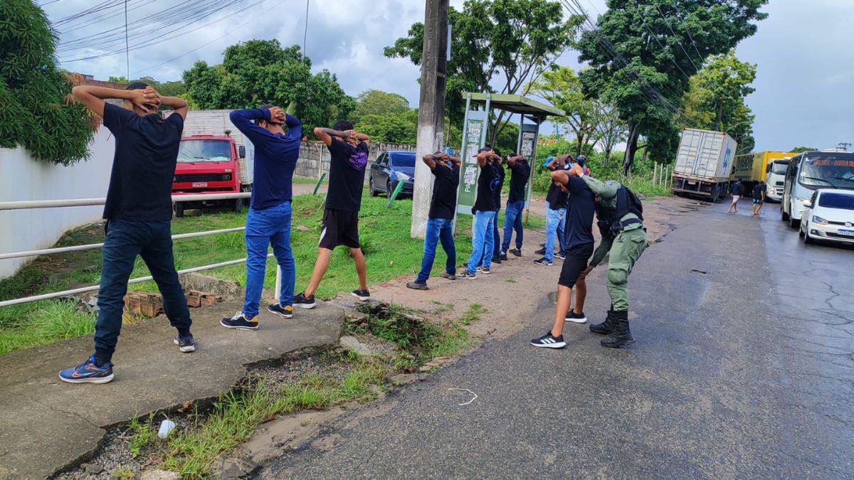 Bomba artesanal encontrada com torcida do Sport antes de clássico contra o Santa Cruz