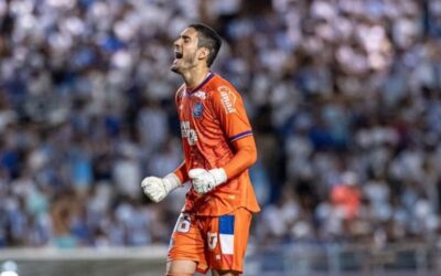 Bahia acerta compra do goleiro Ronaldo junto ao Atlético-GO