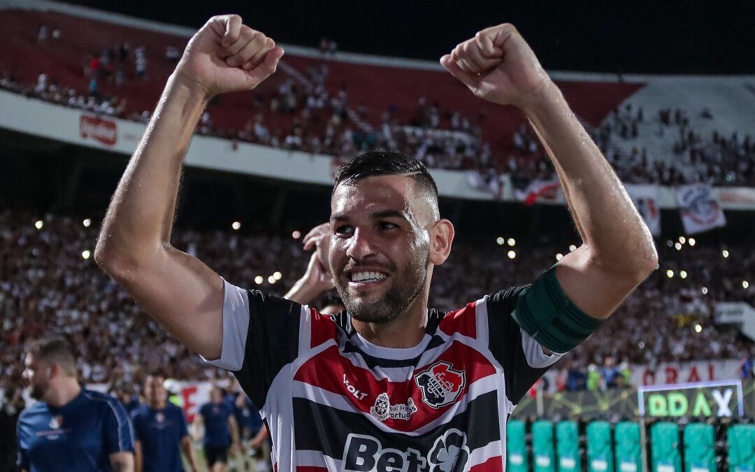 Santa Cruz inicia negociação por renovação com William Alves