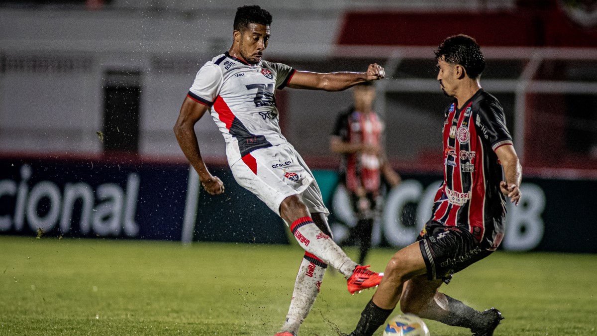 Willian Oliveira, volante do Vitória