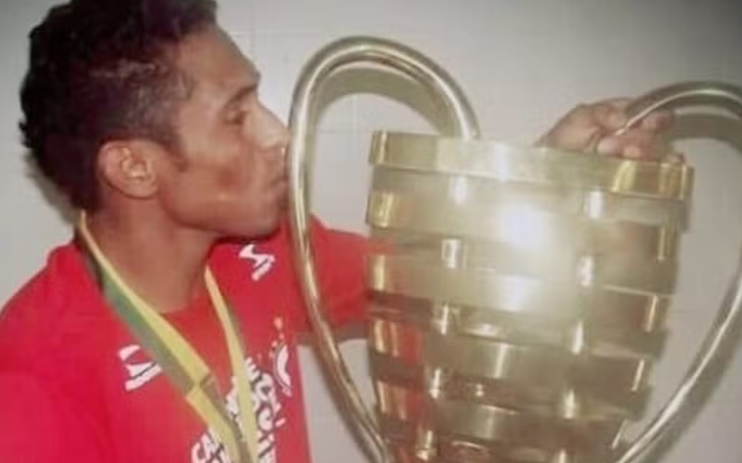 Após infarto, meia campeão do Nordeste pelo Campinense faz apelo por ajuda financeira