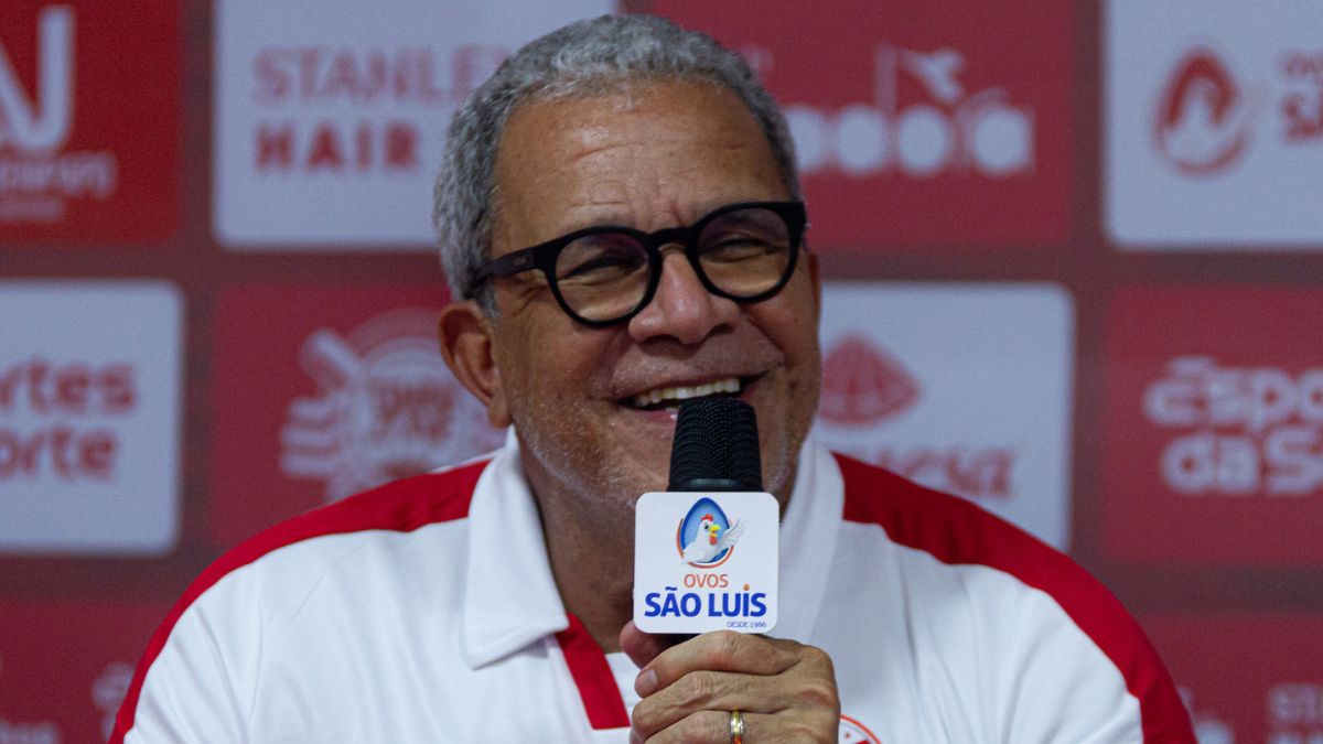 Hélio dos Anjos analisa elenco do Náutico e mira objetivo de acesso à Série B: “Tenho totais condições de buscar”