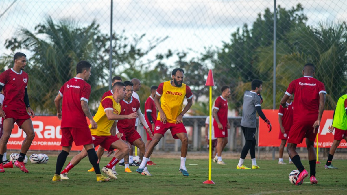 CRB pode ter mudanças na escalação para jogo contra o Paysandu