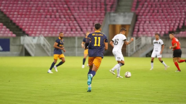 De virada, Retrô derrota Figueirense e conquista primeira vitória na Série C 1 Retrô x Figueirense - Série C 2025