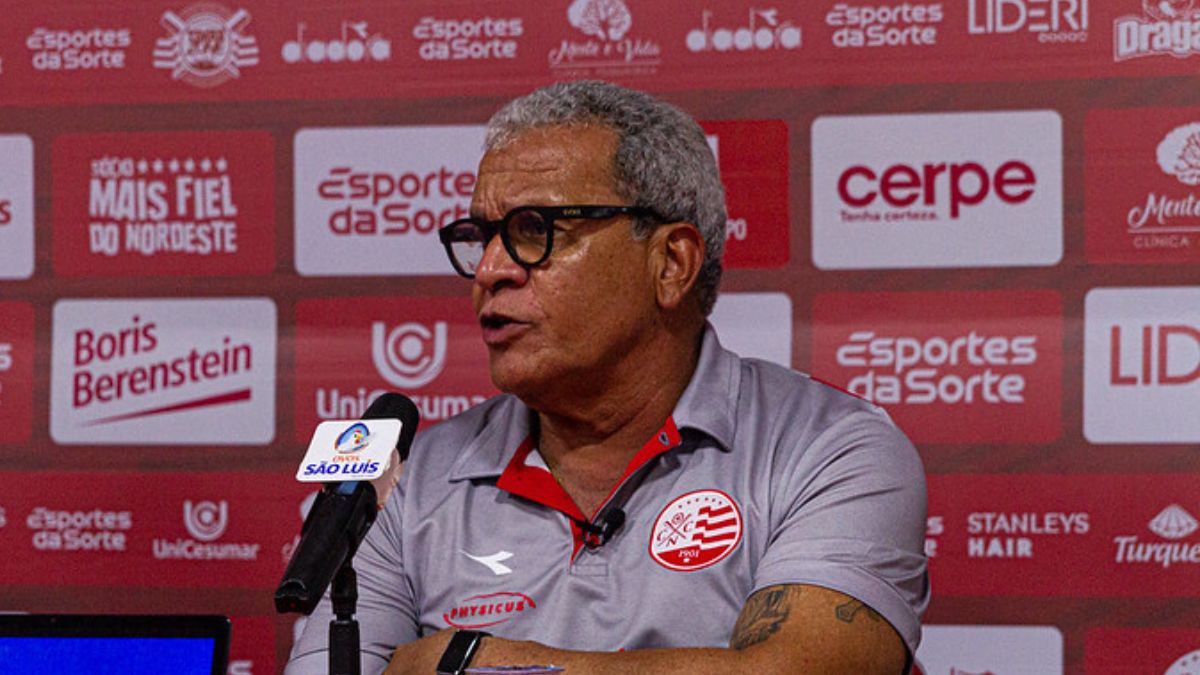 Hélio dos Anjos cita e lamenta erros do Náutico em derrota para a Ponte Preta: “Não tivemos força ofensiva nenhuma”