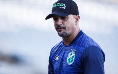 Técnico do Altos valoriza elenco ao analisar possibilidade de reforços: “Tem que ter calma”