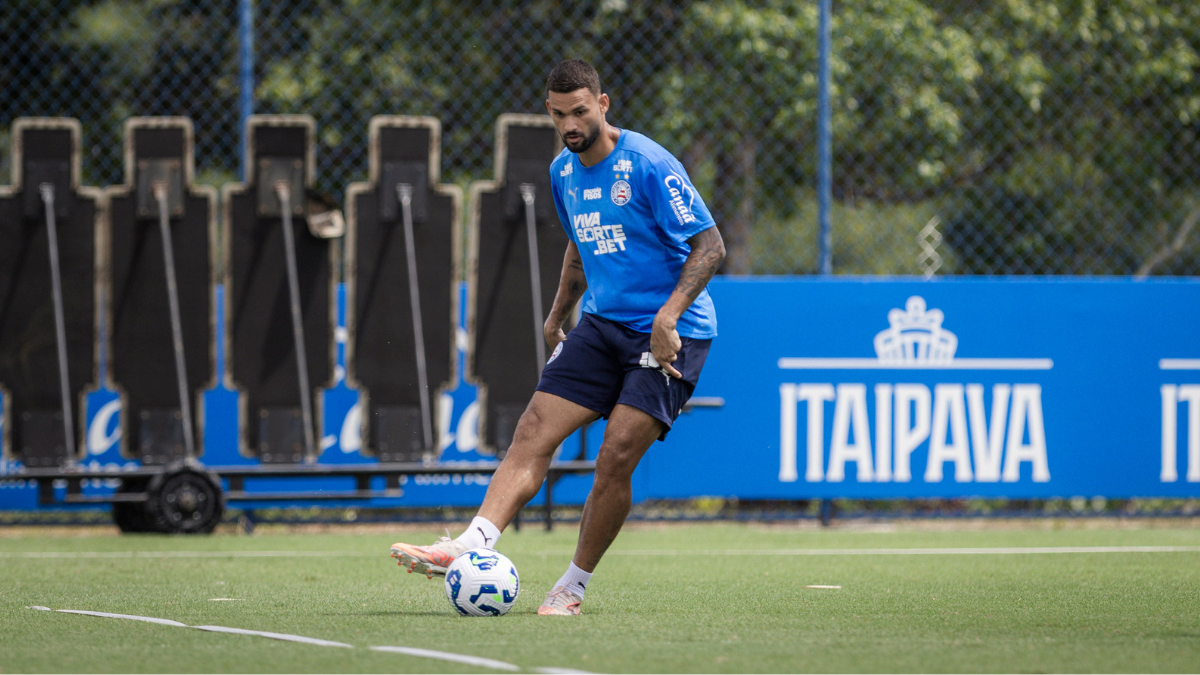 Autor de gol em triunfo do Bahia na Libertadores, Willian José projeta trabalho e minimiza críticas: “Tenho a cabeça boa”