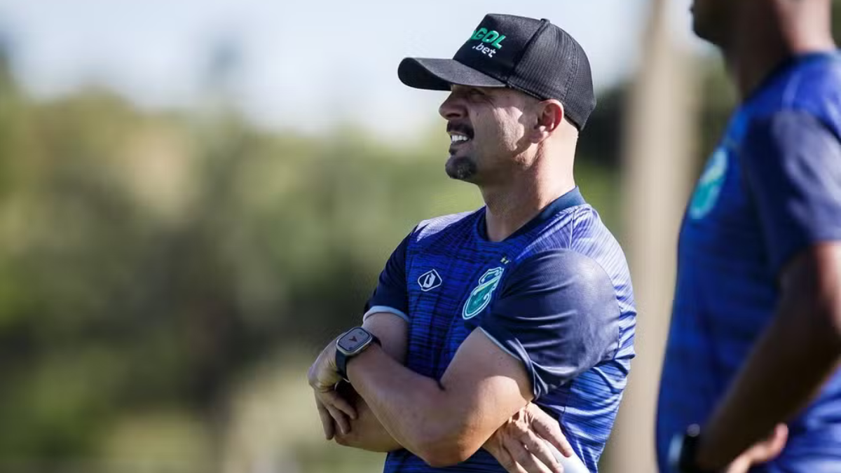 Técnico do Altos avalia saldo de jogo-treino e projeta sequência antes de estreia na Série D