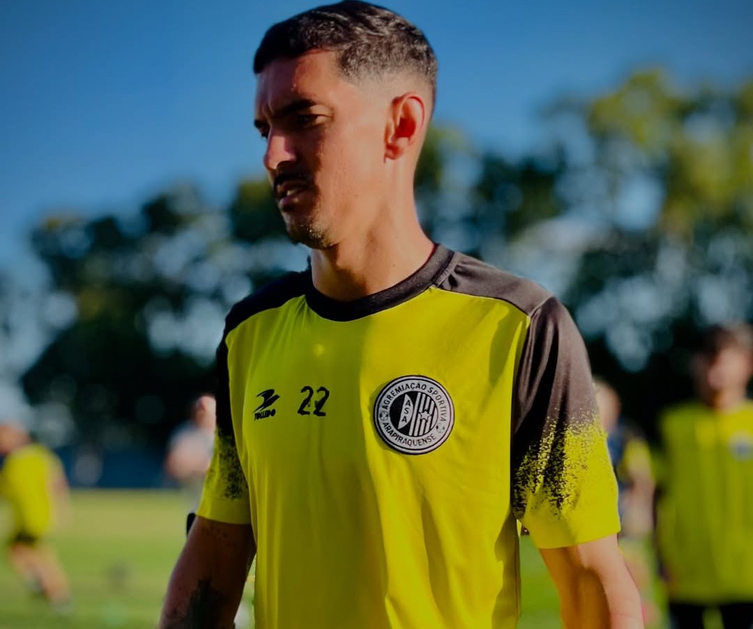 ASA anuncia renovação de contrato com o lateral-direito Paulinho