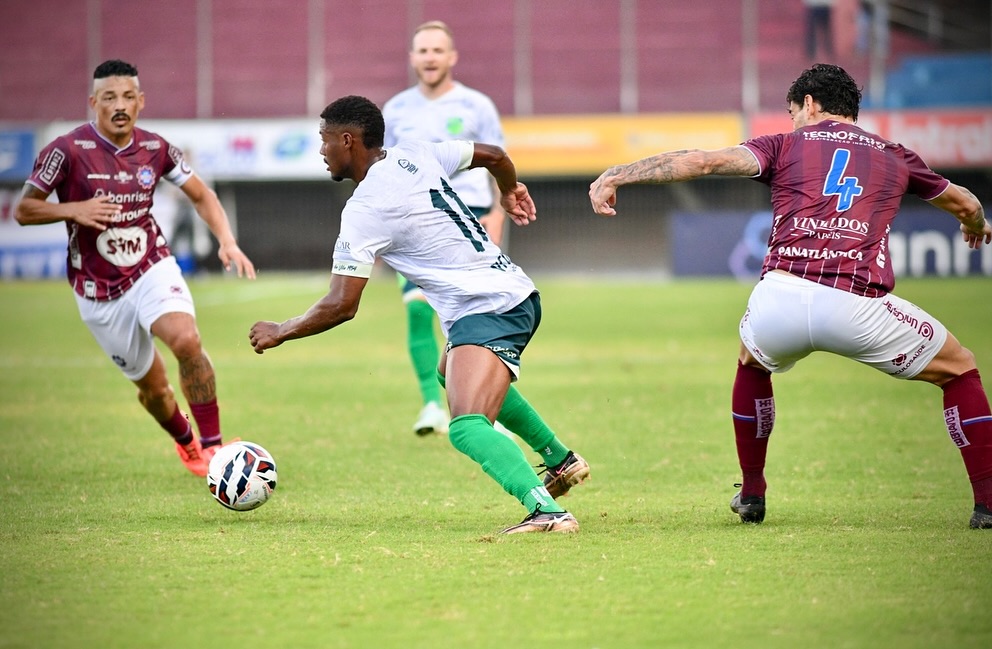 Na estreia pela Série C, Floresta é derrotado pelo Caxias do Sul no Estádio Centenário