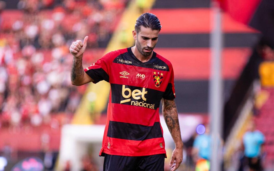 Fim da linha: Sérgio Oliveira rescinde com o Sport e confirma saída nas redes sociais