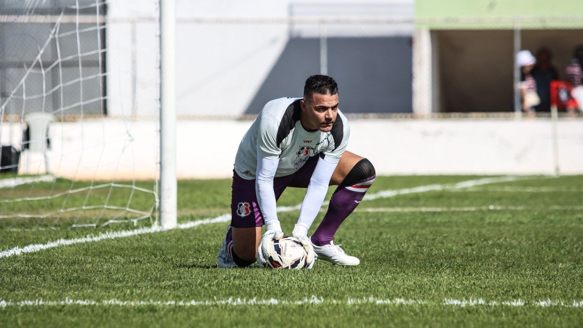 Felipe Alves, Ianson, Ariel e mais: Santa Cruz prepara lista de dispensas em processo de reformulação