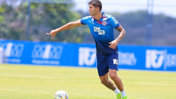 Ramos Mingo destaca solidez defensiva no Bahia na temporada 1 Ramos Mingo - Zagueiro do Bahia