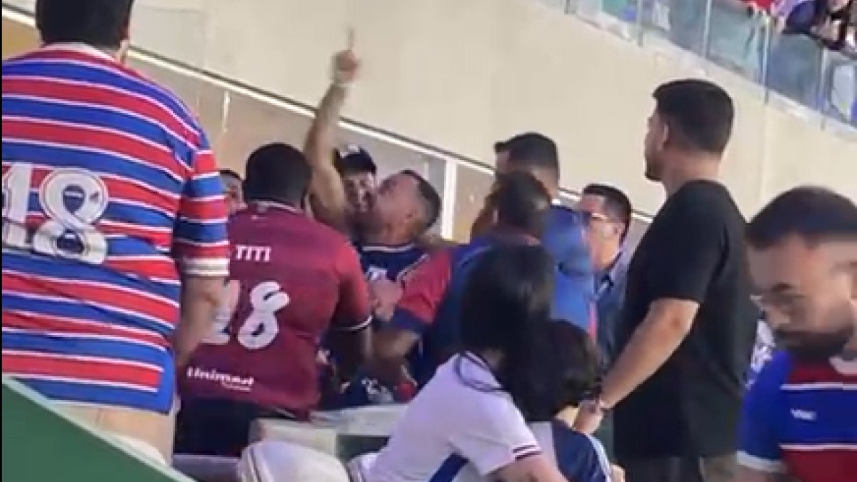 Desfalque no Fortaleza contra o Retrô, Moisés discute com torcedor após eliminação na Copa do Brasil