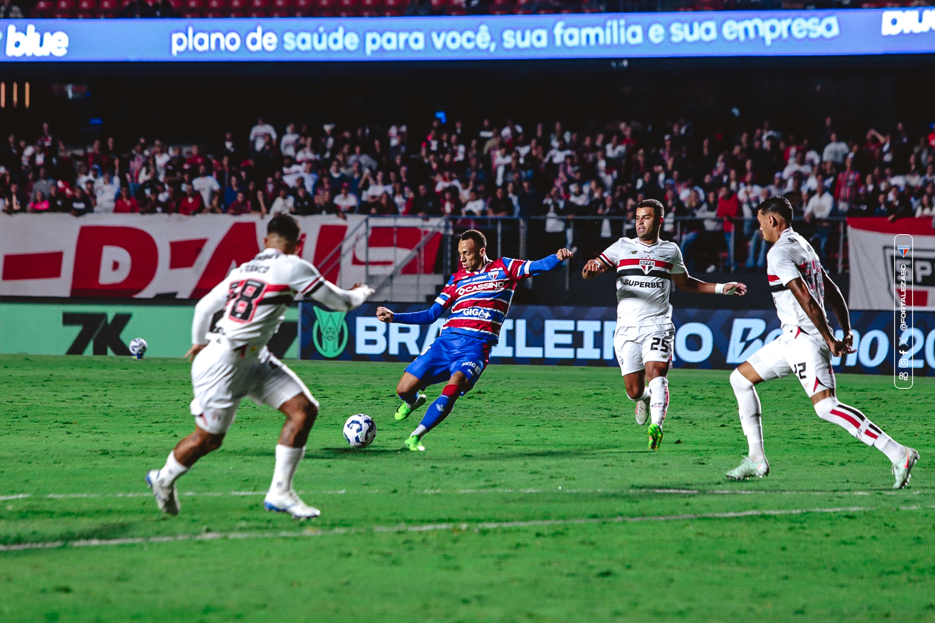 Fortaleza empata no Morumbi e mantém sequência invicta contra o São Paulo