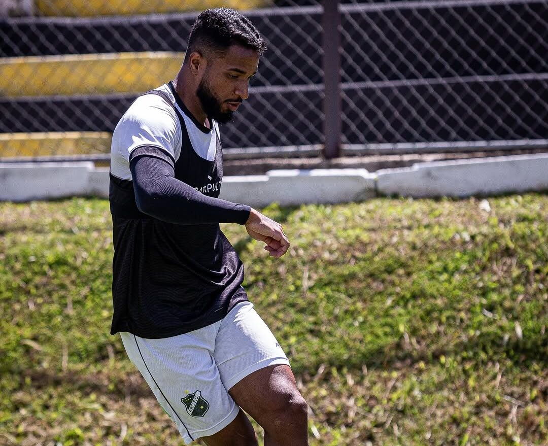 ABC pode ter o retorno de dois jogadores contra o Brusque na Série C