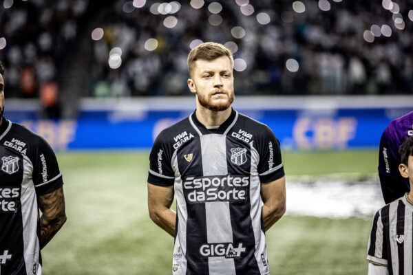 Willian Machado - Ceará - Zagueiro - Santos