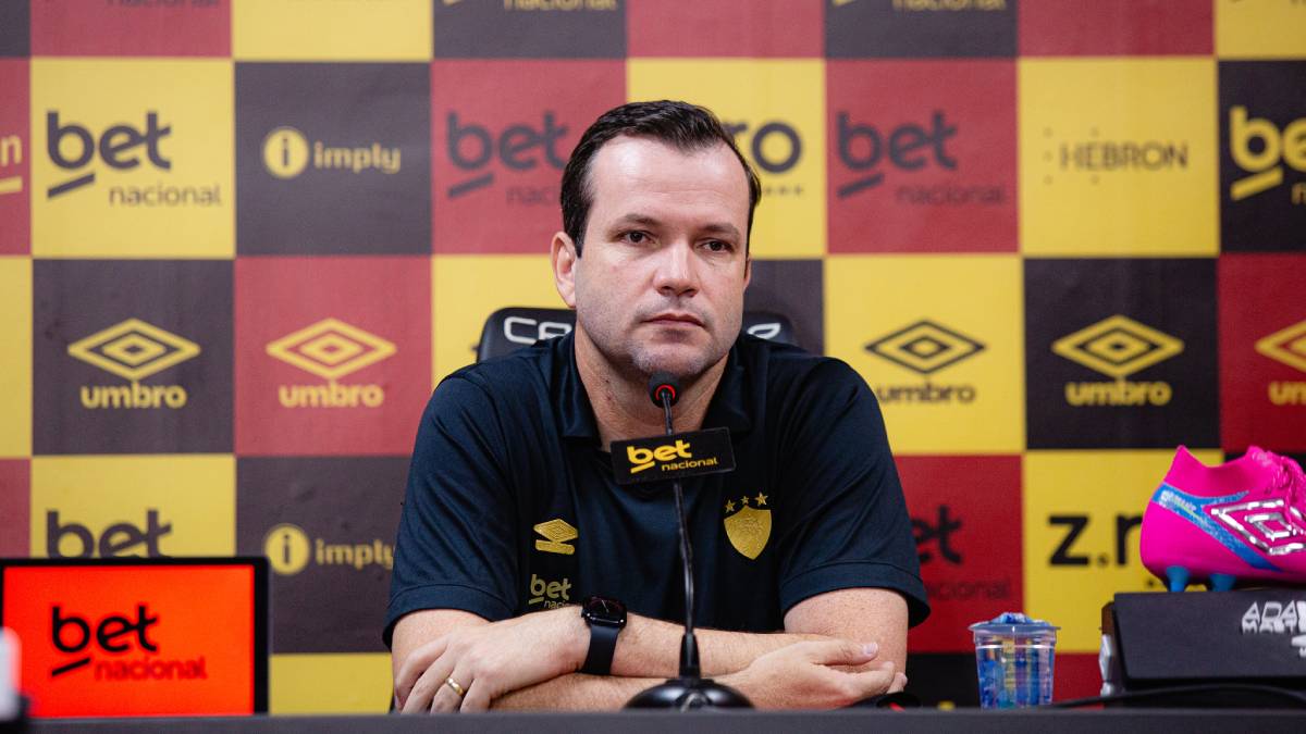 Com discurso claro, Daniel Paulista promete Sport mais equilibrado e fim da utilização dos três zagueiros