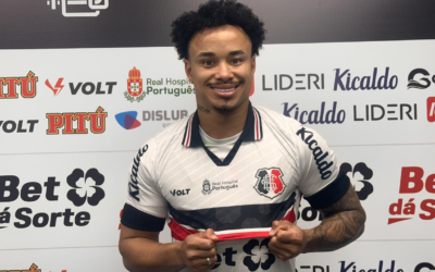 Santa Cruz oficializa contratação do lateral-esquerdo Nathan