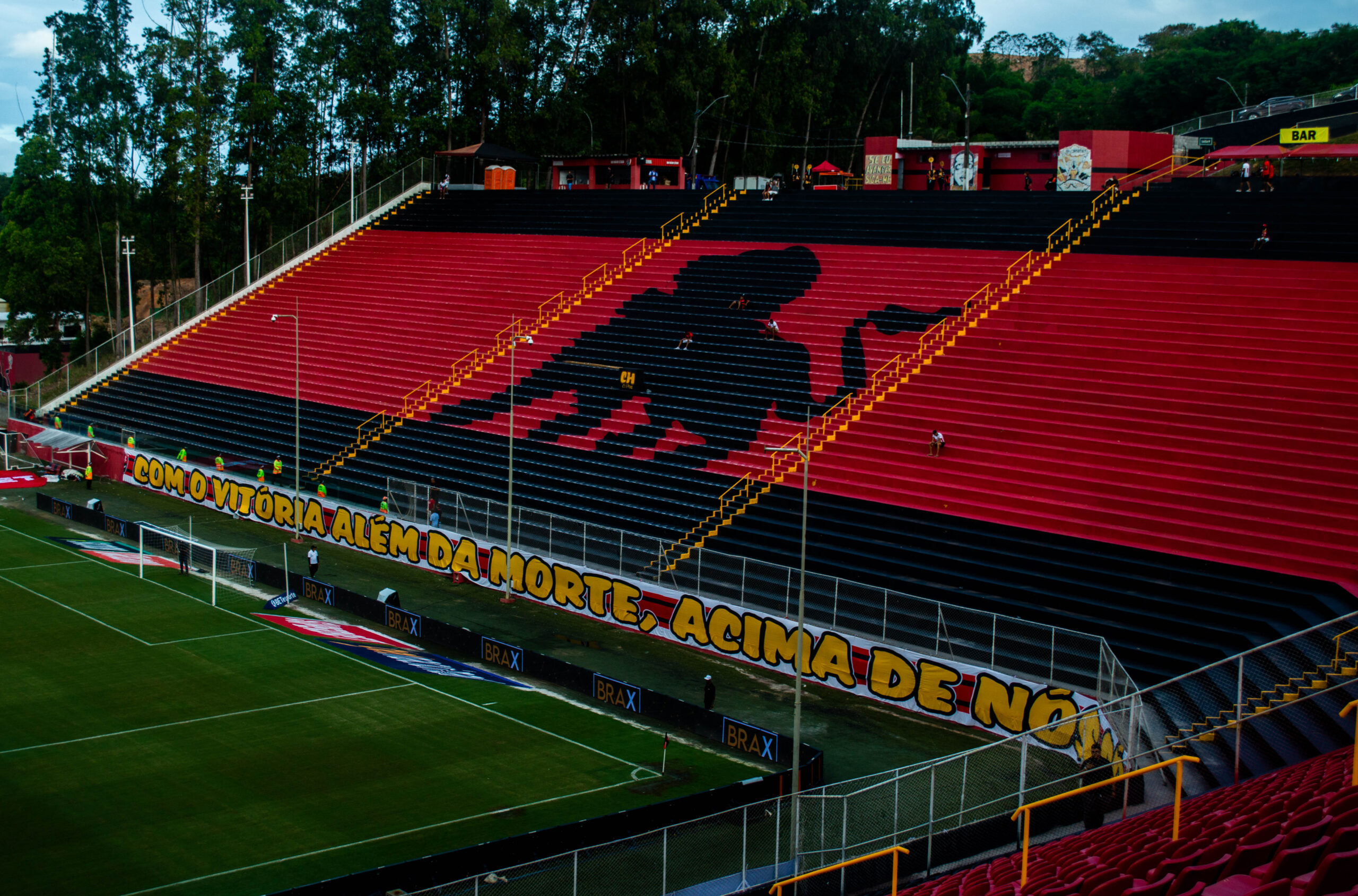 Vitória tem contrato assinado para construção da Arena Barradão
